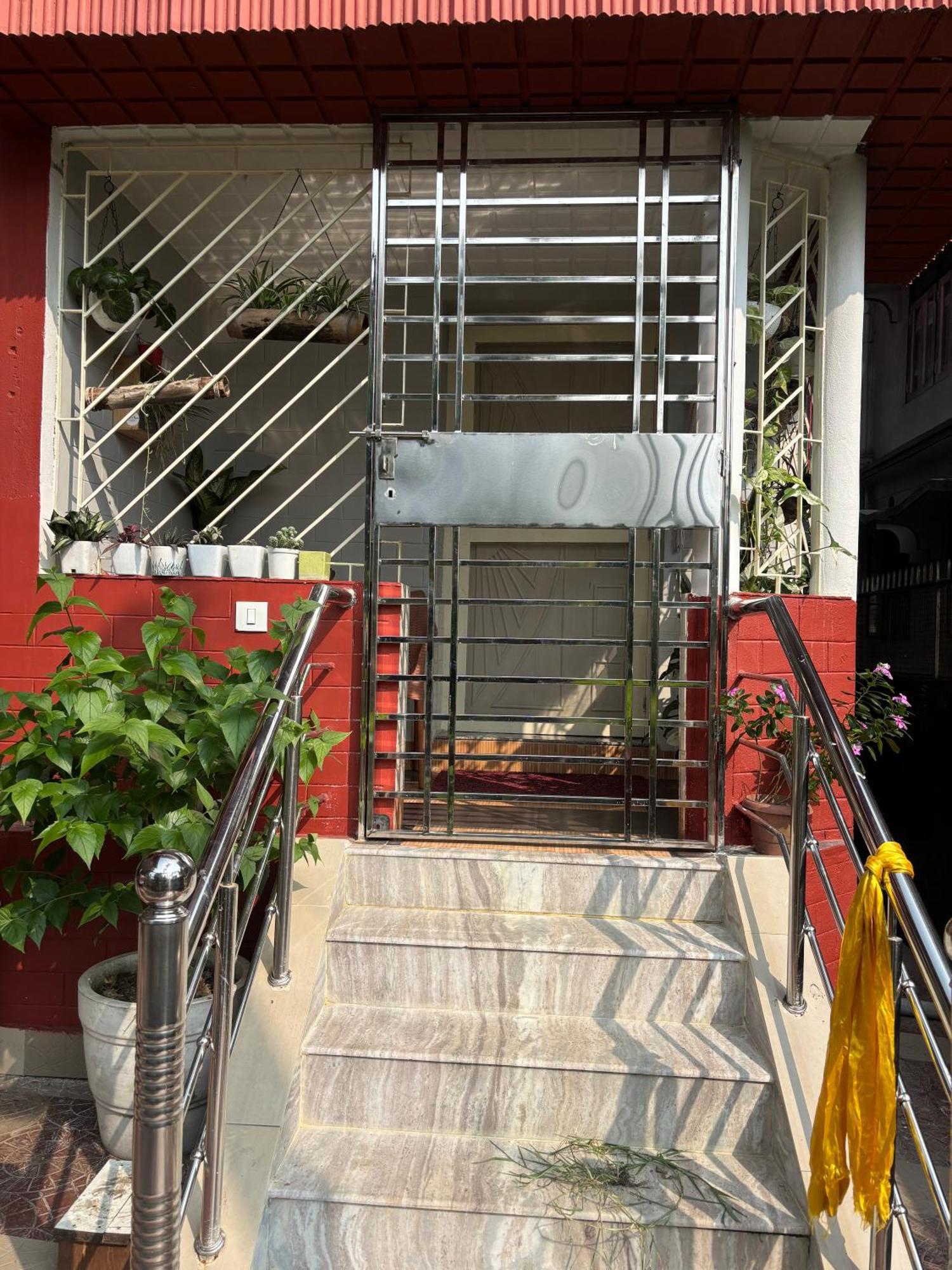 Newa House Homestay シリグリ エクステリア 写真